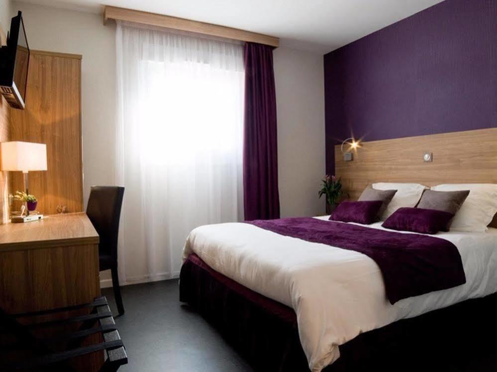 Logis Hotel Restaurant De La Madeleine Commercy Dış mekan fotoğraf